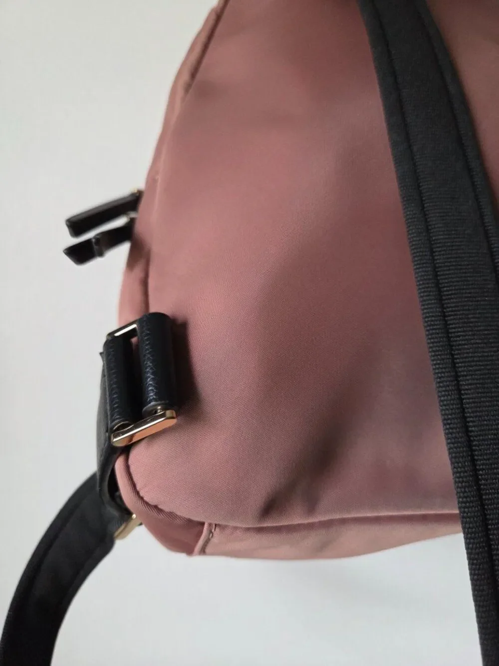 EUC KATE SPADE TAUPE BACKPACK MEDIUM